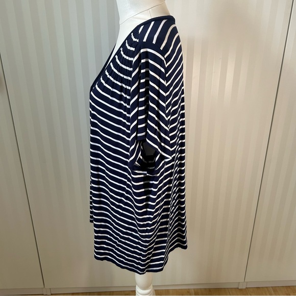 NWOT Market & Spruce navy blue white stripes v-neck soft tee Size 2X - Picture 8 of 11